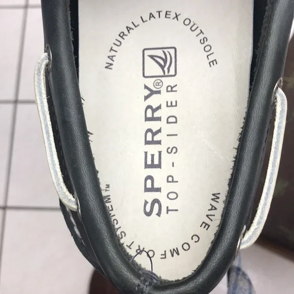 Sperry Top-Sider sizing 12/M blue white stitching used - Picture 7 of 14